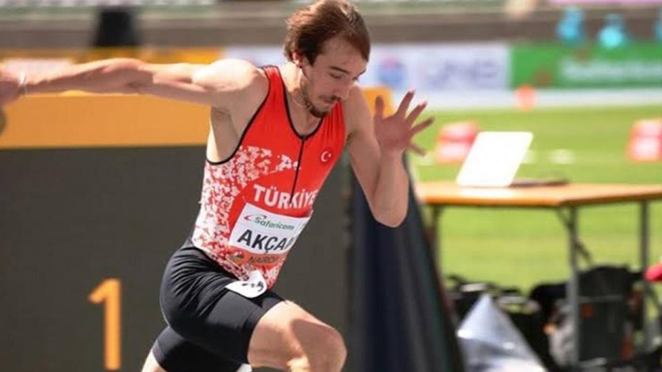 Milli atlet Berke Akçam’dan gümüş madalya